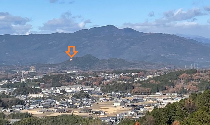 紅岩
