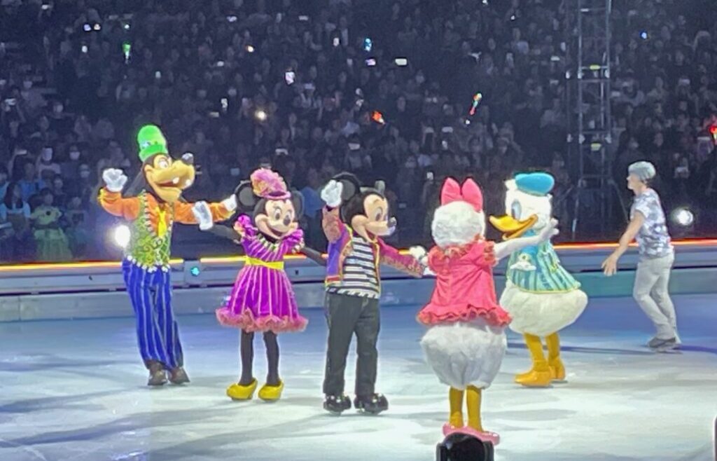 ディズニーオンアイス
